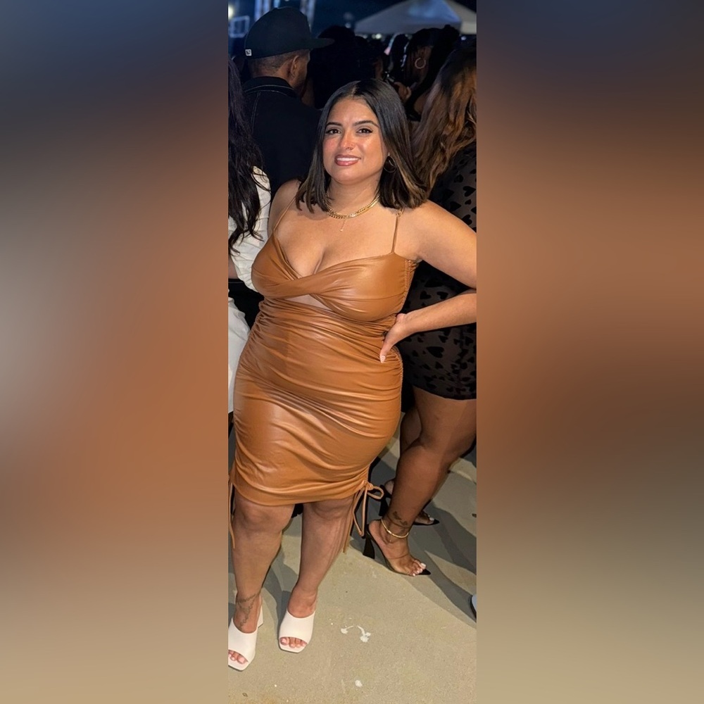 Brown Ruched Bodycon Dress - Picture 2 of 2